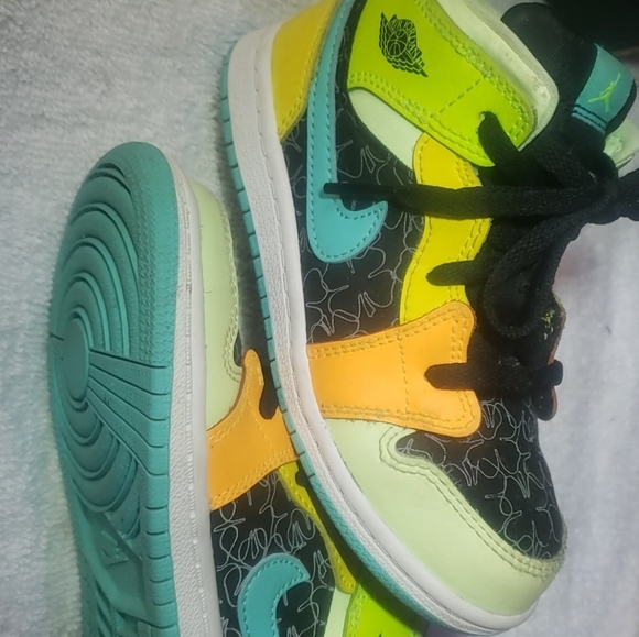 Jordan's 10c - Picture 4 of 5